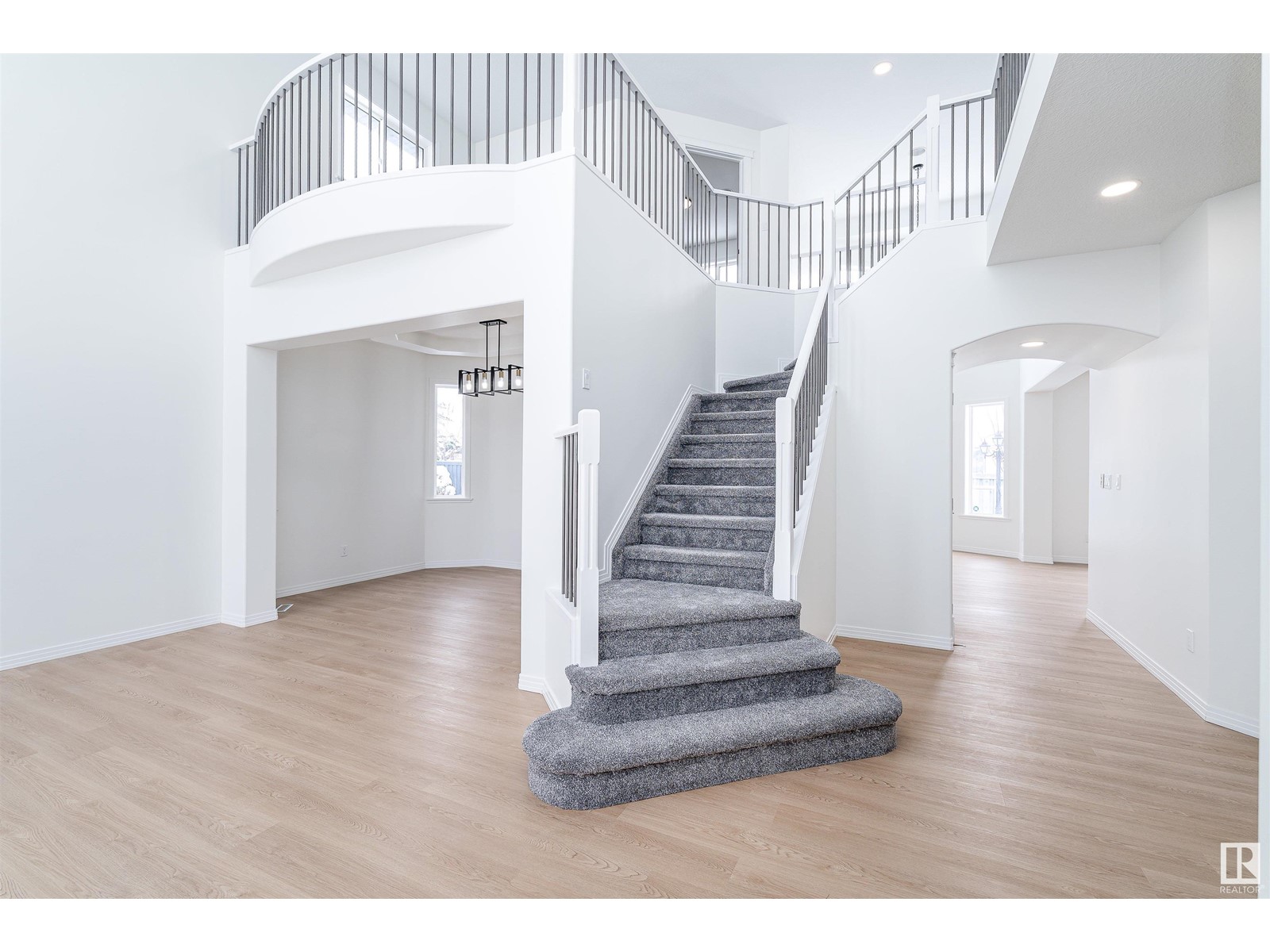 Property at 925 THOMPSON PL NW image 5