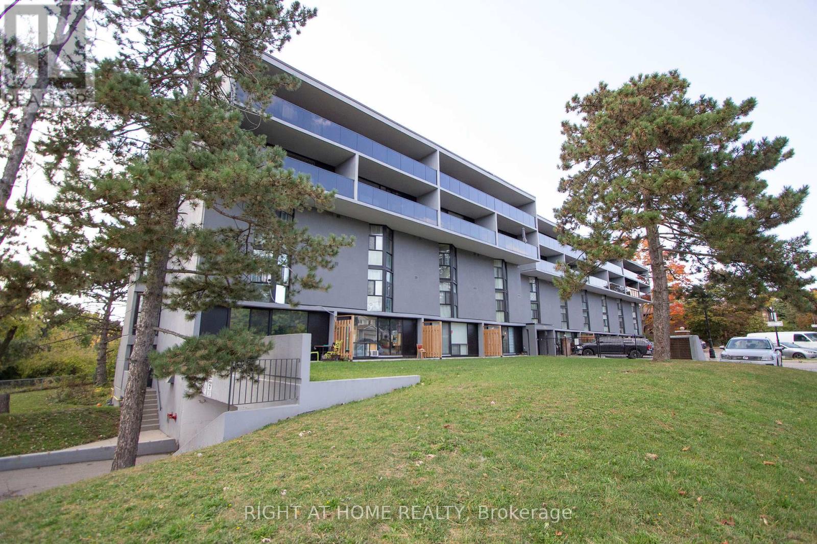Property at 110 - 454 CENTRE STREET S image 1