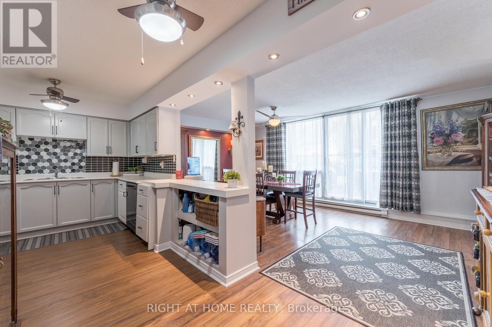 110 - 454 Centre Street S, Oshawa, Ontario  L1H 4C2 - Photo 15 - E12058574