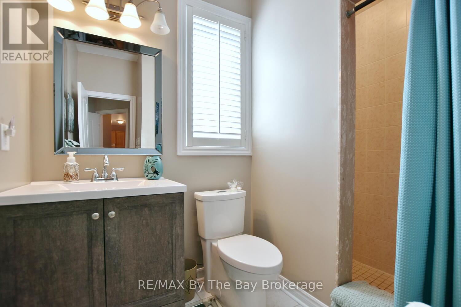 55 Oriole Crescent, Wasaga Beach, Ontario  L9Z 1A8 - Photo 22 - S12058609