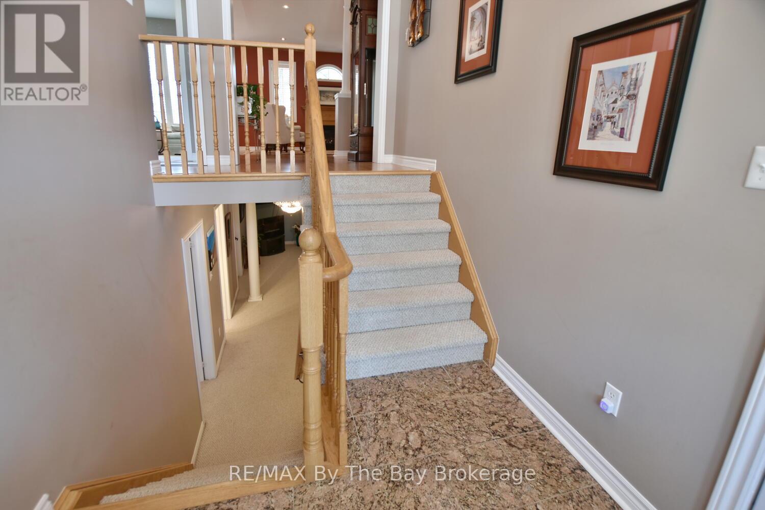 55 Oriole Crescent, Wasaga Beach, Ontario  L9Z 1A8 - Photo 24 - S12058609