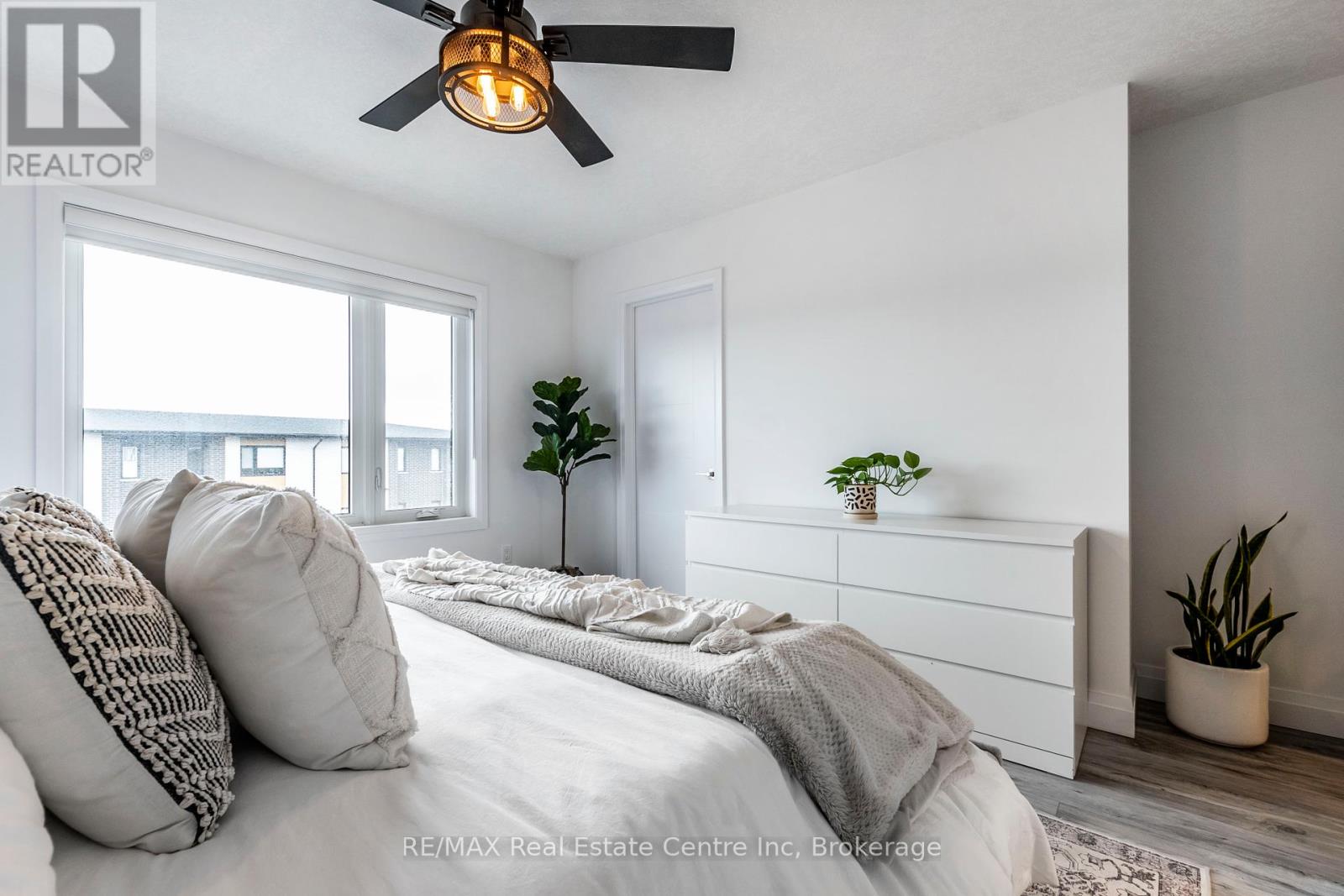 59 Lily Lane, Guelph, Ontario  N1L 0R2 - Photo 13 - X12058641