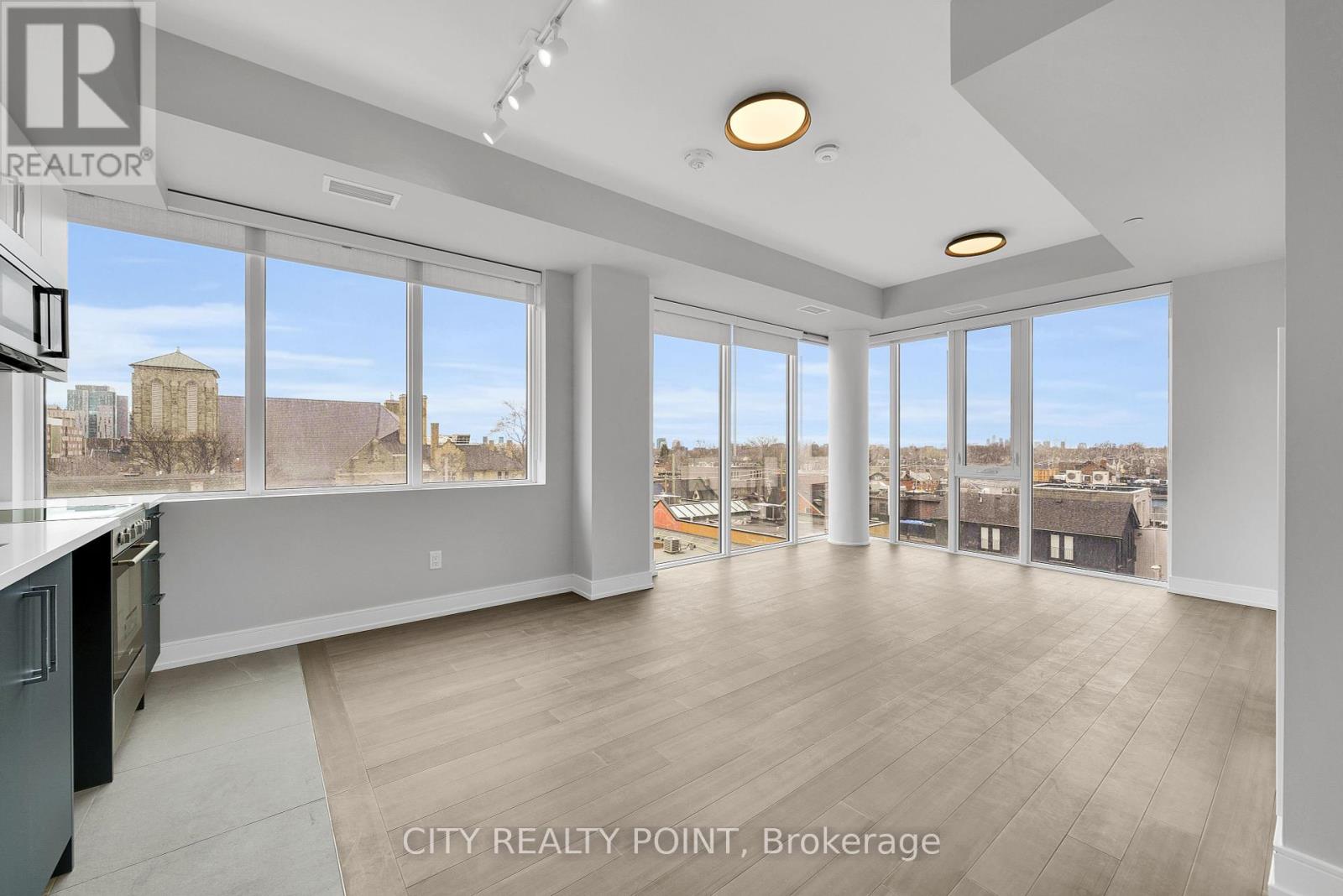 502 - 664 SPADINA AVENUE, Toronto, Ontario