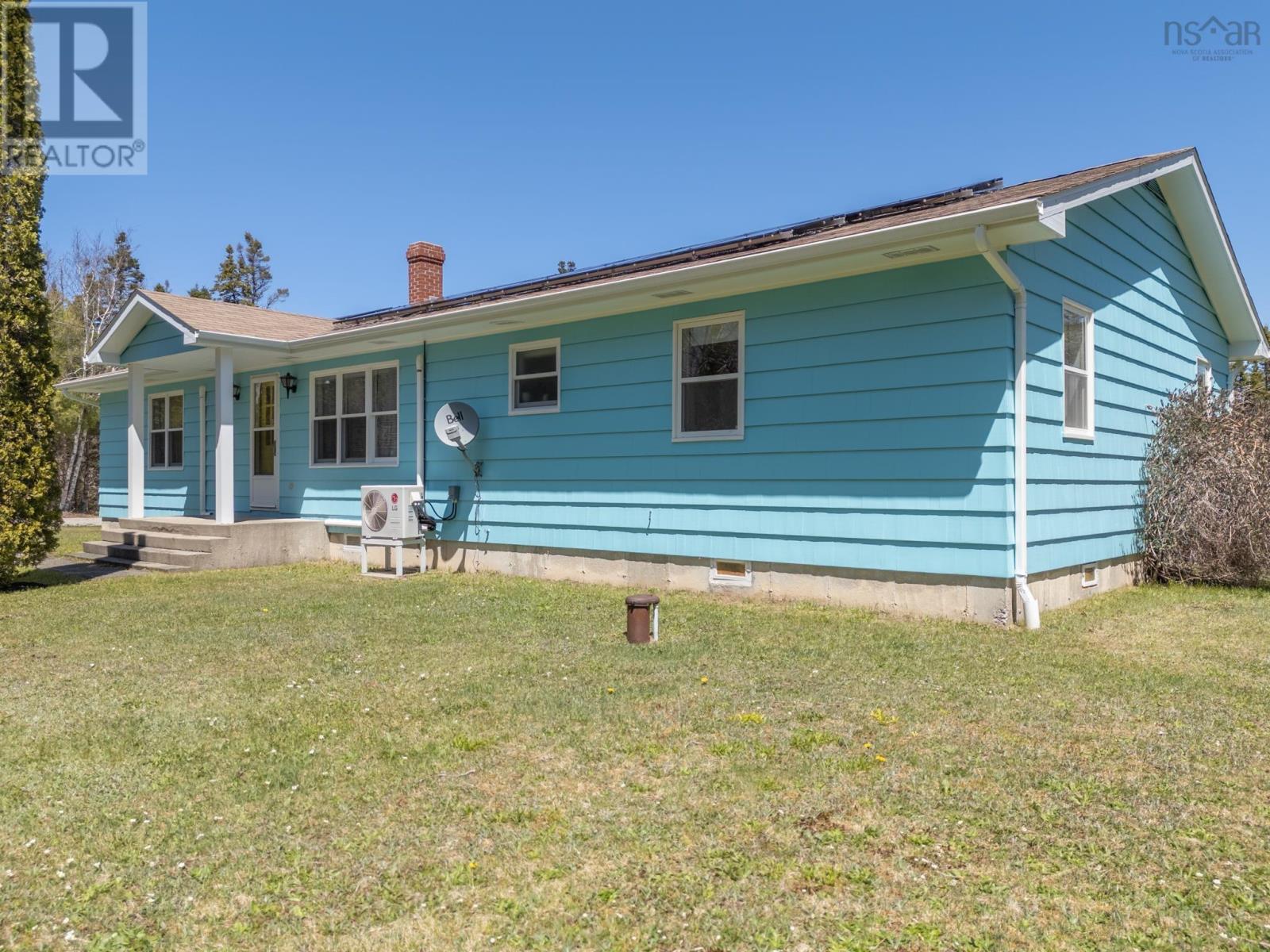2926 Highway 3, Pubnico, Nova Scotia  B0W 3S0 - Photo 3 - 202506658