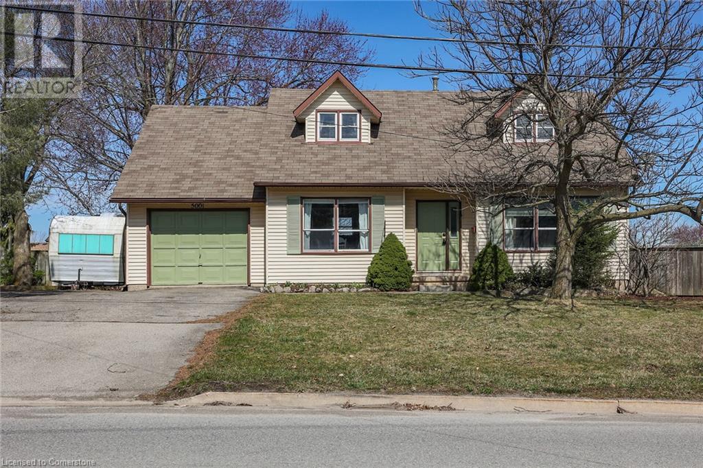 5001 HILLSIDE Drive, Beamsville, Ontario