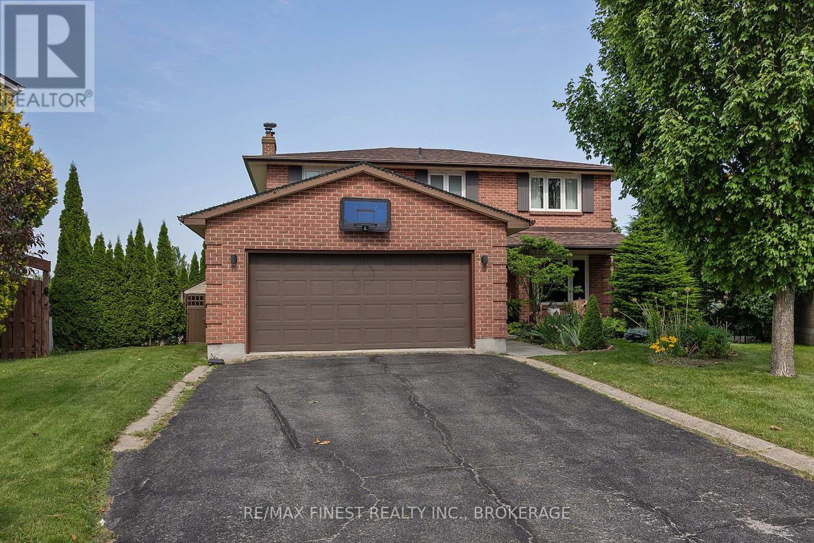 Property at 678 SUMMERFIELD PLACE image 2