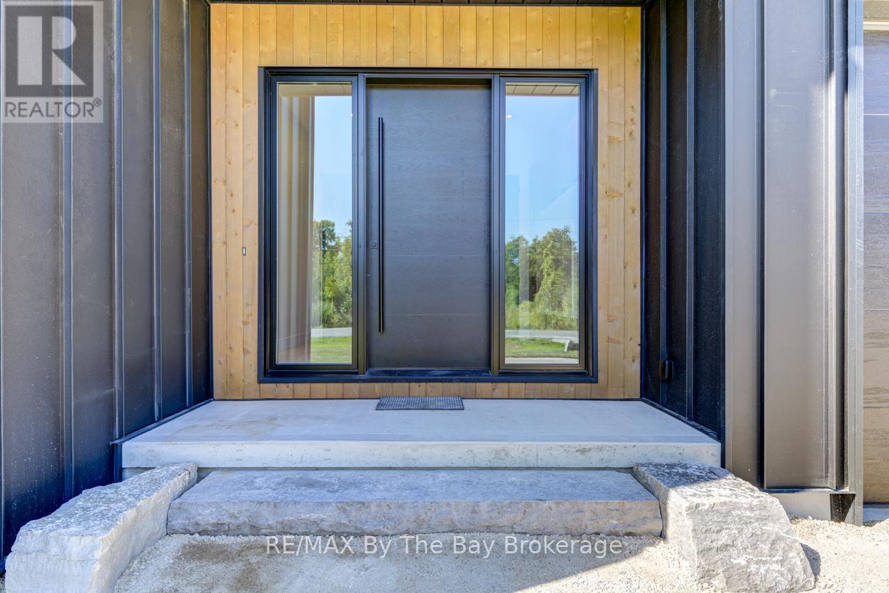 Property at 49 BROADVIEW STREET image 3