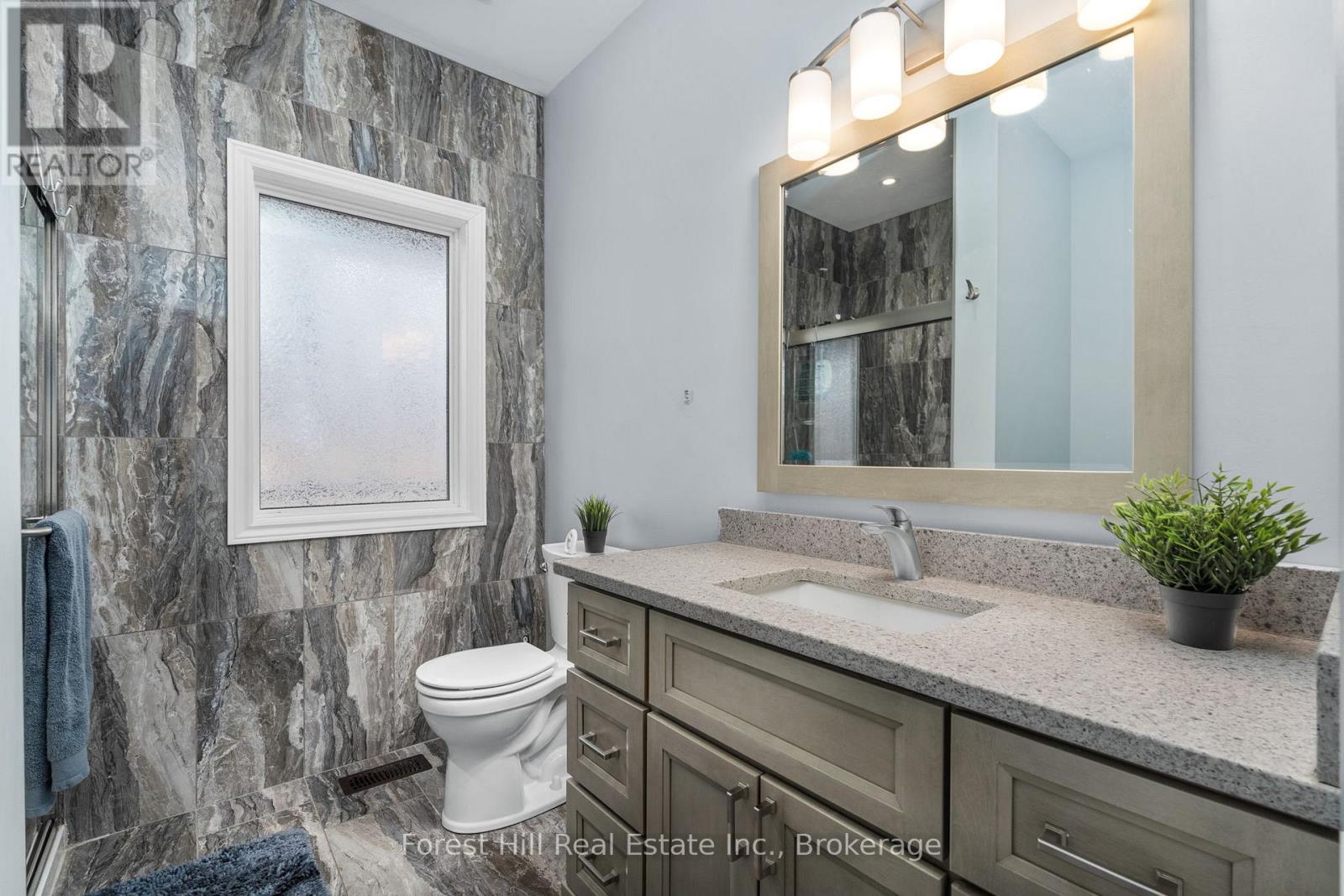 253 Ridgeview Road, Dysart Et Al, Ontario  K0M 1S0 - Photo 19 - X12058719