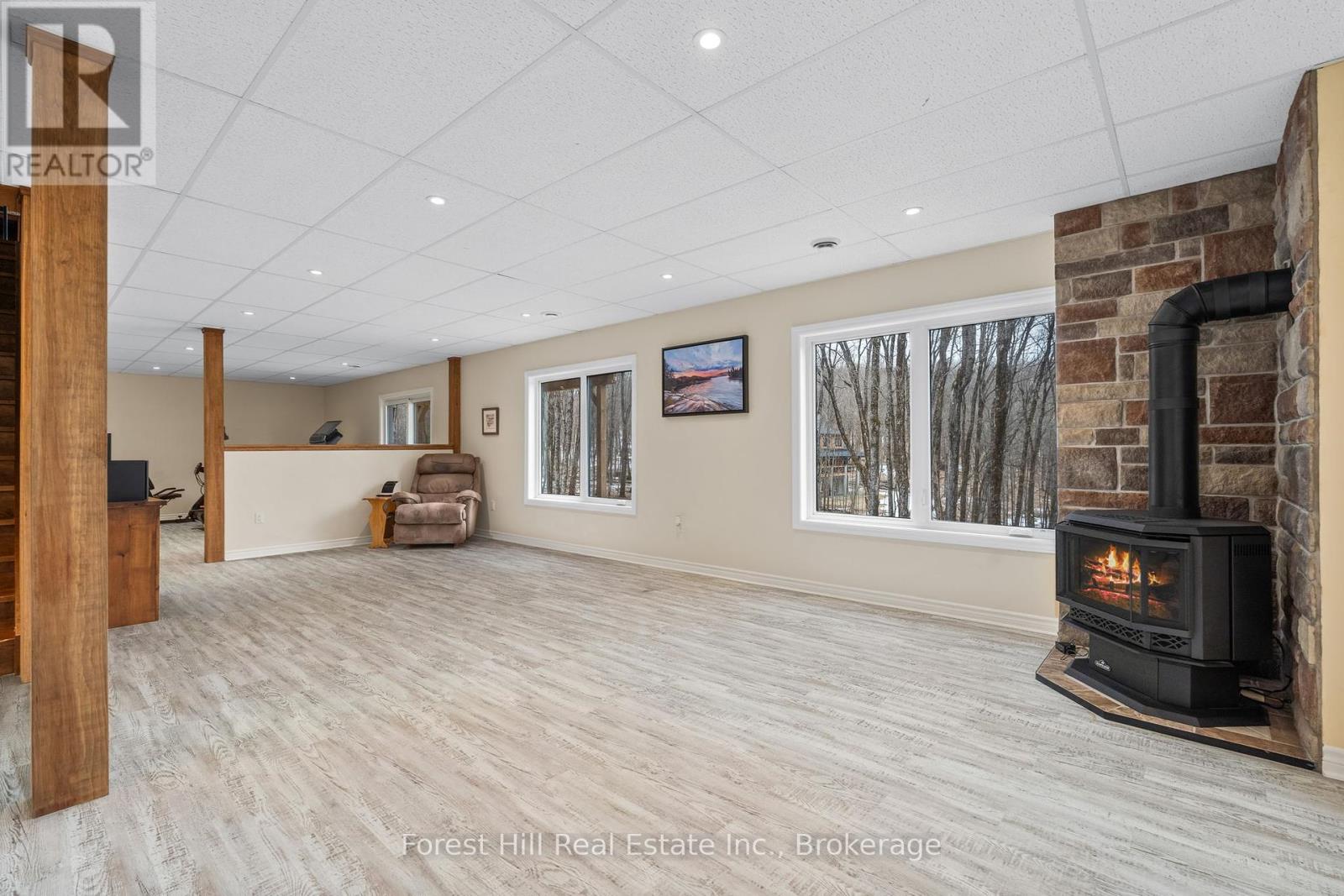 253 Ridgeview Road, Dysart Et Al, Ontario  K0M 1S0 - Photo 28 - X12058719
