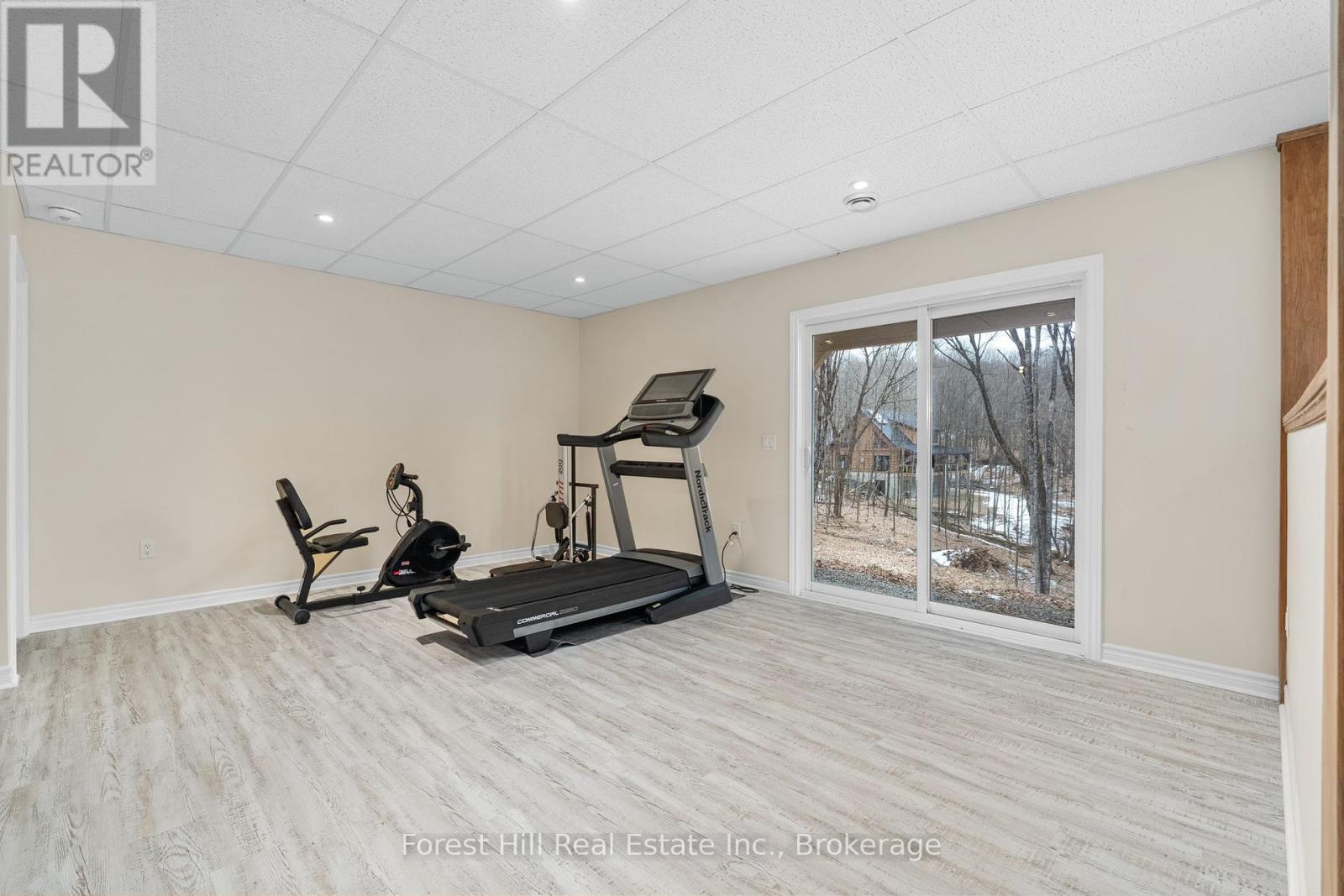 253 Ridgeview Road, Dysart Et Al, Ontario  K0M 1S0 - Photo 36 - X12058719