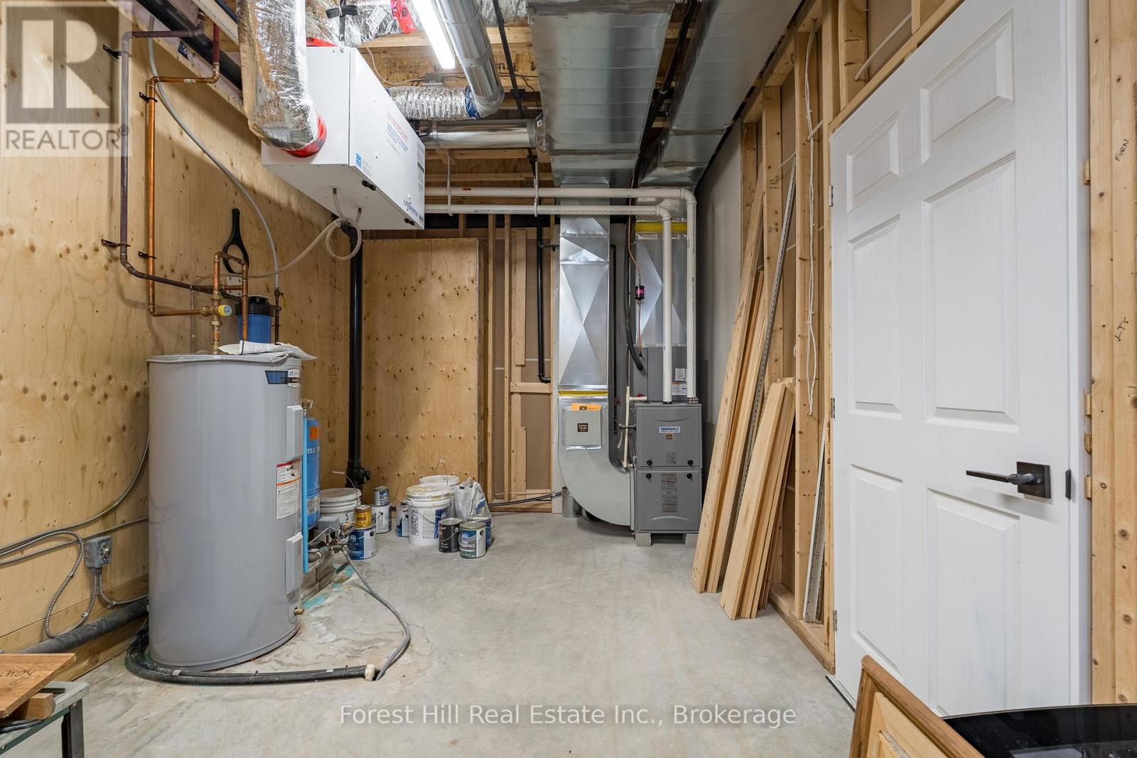 253 Ridgeview Road, Dysart Et Al, Ontario  K0M 1S0 - Photo 38 - X12058719
