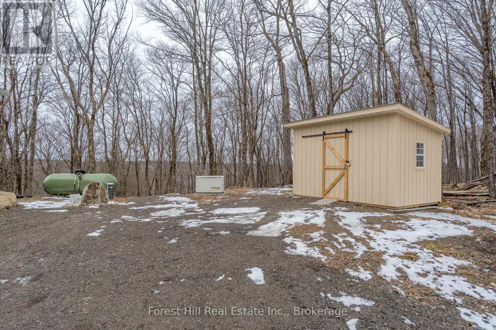 253 Ridgeview Road, Dysart Et Al, Ontario  K0M 1S0 - Photo 44 - X12058719