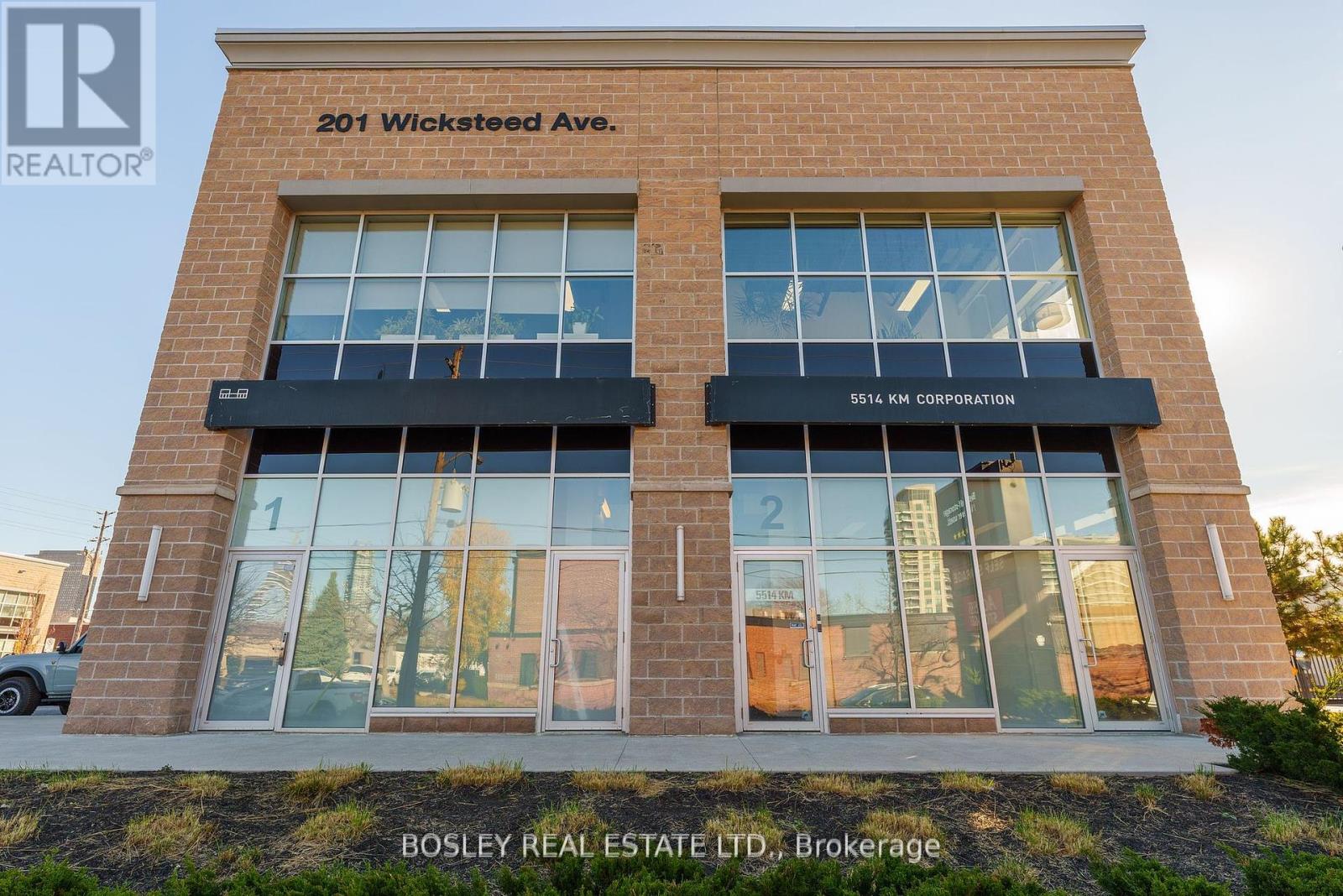9 & 10 - 201 WICKSTEED AVENUE, toronto (leaside), Ontario