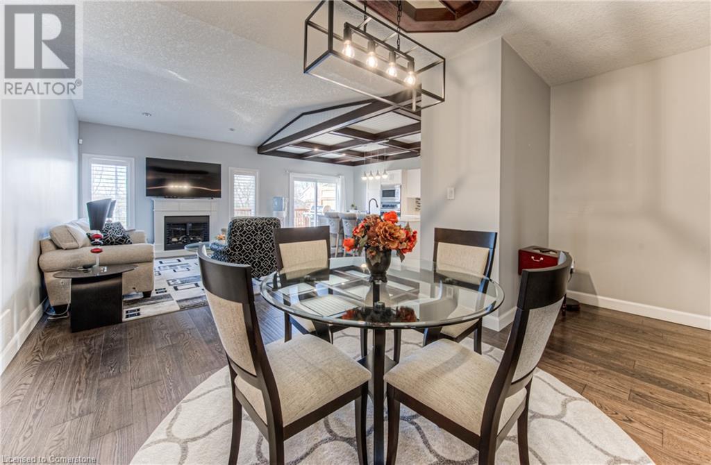 Property at 900 DOON VILLAGE Road Unit# 4 image 3