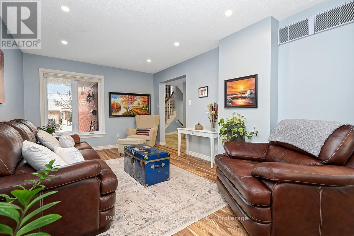 Property at 3 NIPIGON WAY image 5