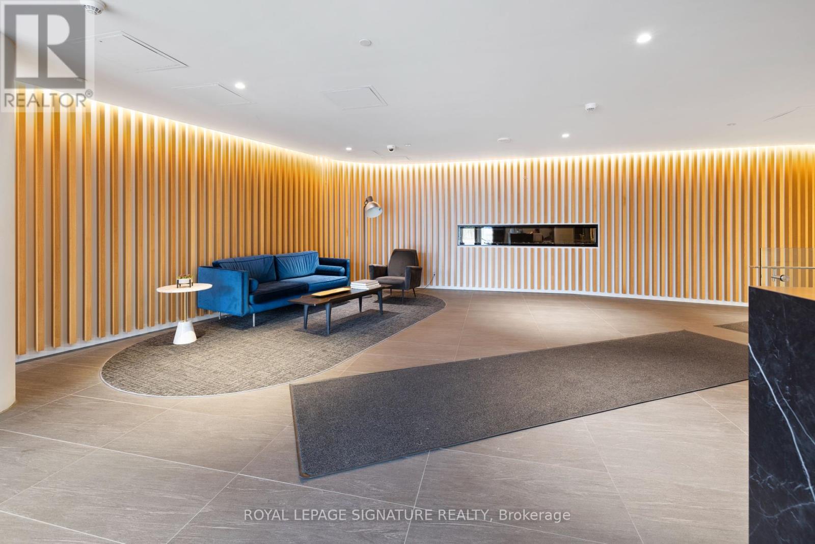 Property at 312 - 160 FLEMINGTON ROAD image 3