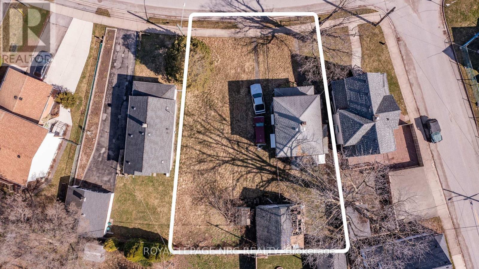 4742 Epworth Circle, Niagara Falls, Ontario  L2E 1C9 - Photo 14 - X12059001