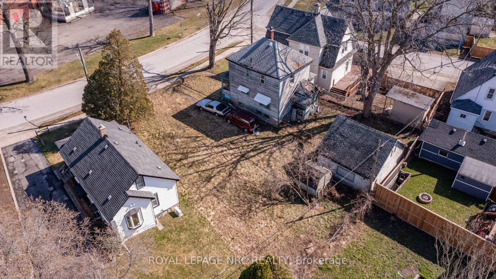 4742 Epworth Circle, Niagara Falls, Ontario  L2E 1C9 - Photo 17 - X12059001