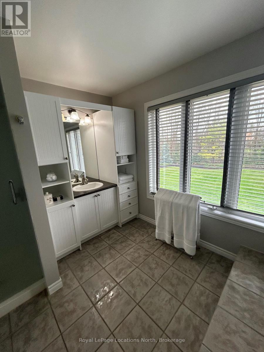 17 Trails End, Collingwood, Ontario  L9Y 5B1 - Photo 24 - S12058928