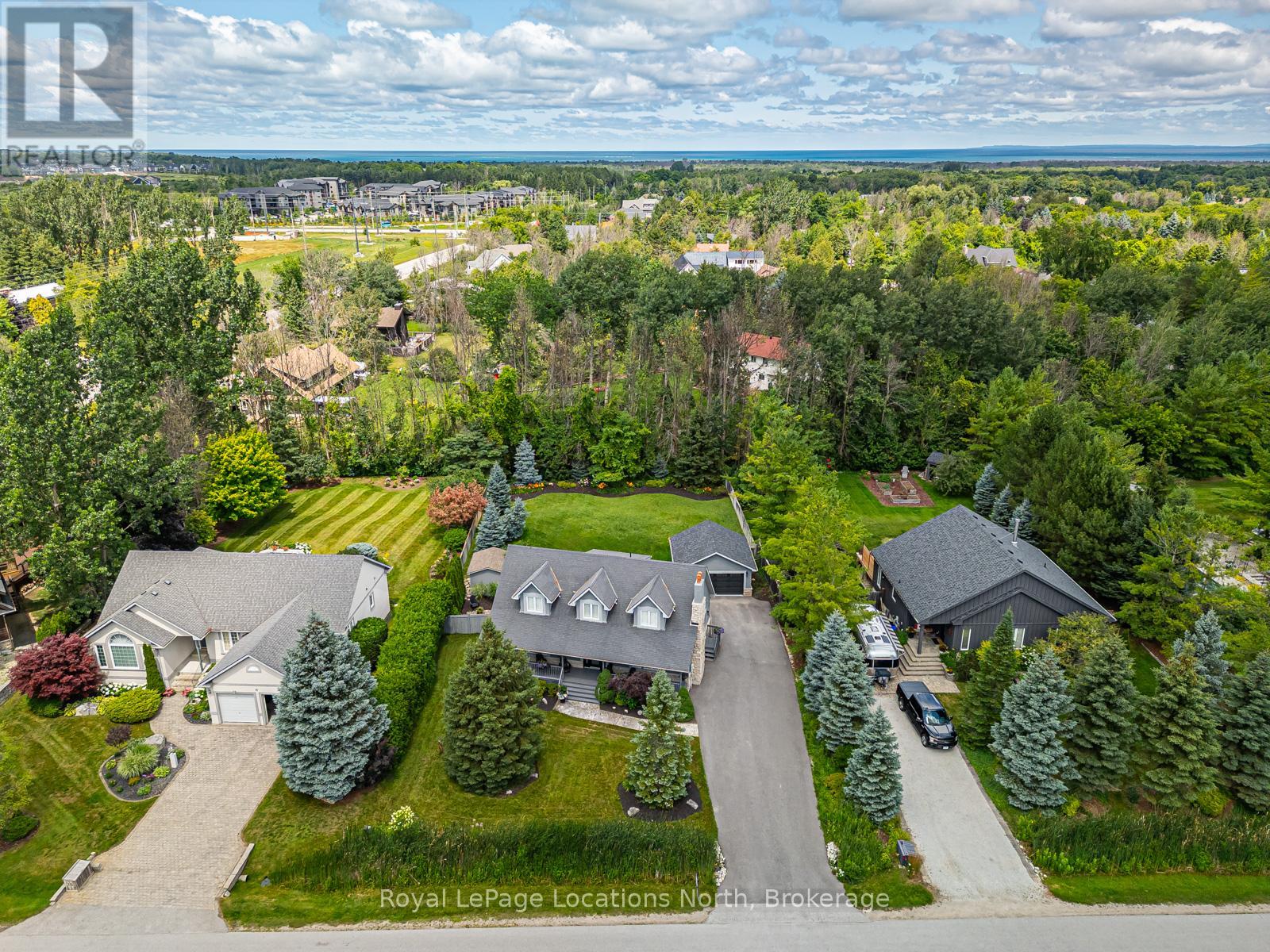 17 Trails End, Collingwood, Ontario  L9Y 5B1 - Photo 45 - S12058928