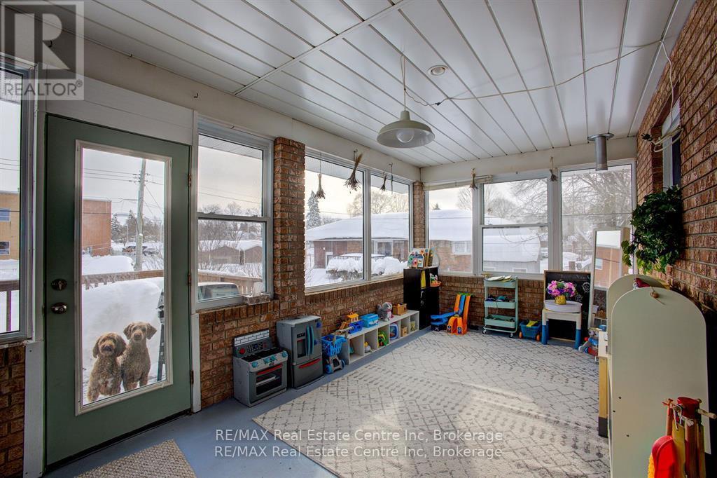 469a 14th Street, Hanover, Ontario  N4N 1Z8 - Photo 17 - X12058947
