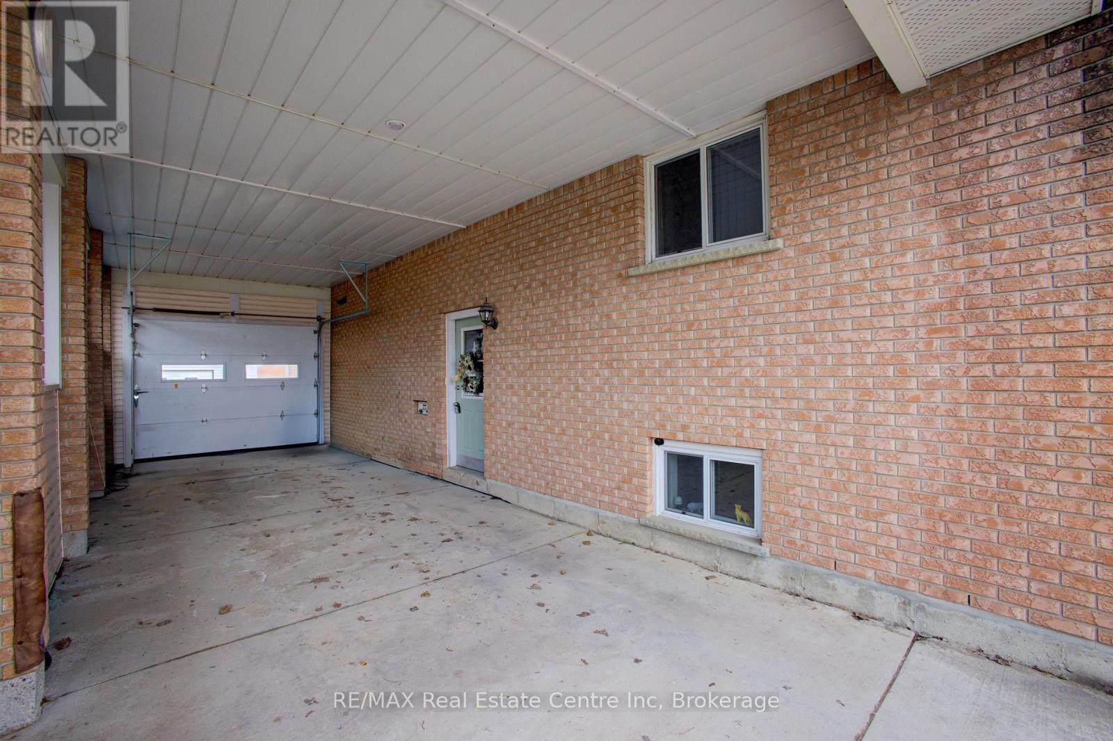 469a 14th Street, Hanover, Ontario  N4N 1Z8 - Photo 21 - X12058947