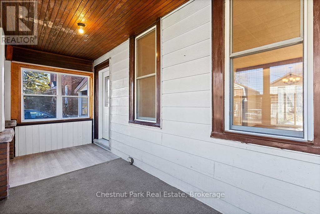 1068 2nd Avenue W, Owen Sound, Ontario  N4K 4M9 - Photo 10 - X12058986