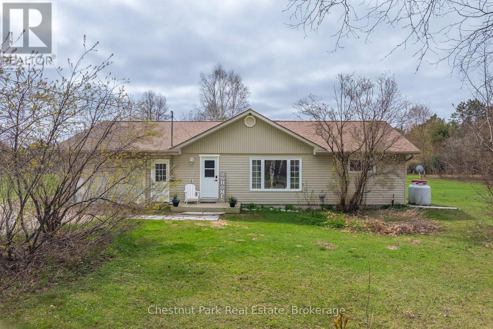457 Stephenson 1 Road E, Bracebridge, Ontario  P0B 1L0 - Photo 2 - X12058995