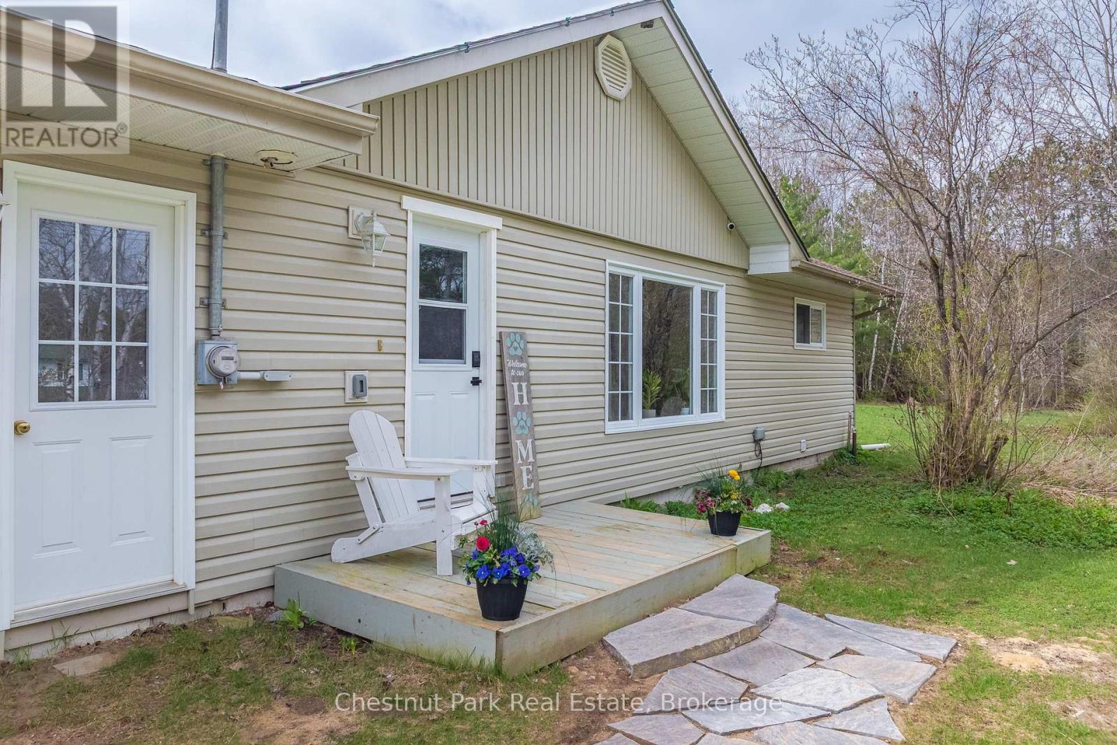 457 Stephenson 1 Road E, Bracebridge, Ontario  P0B 1L0 - Photo 3 - X12058995