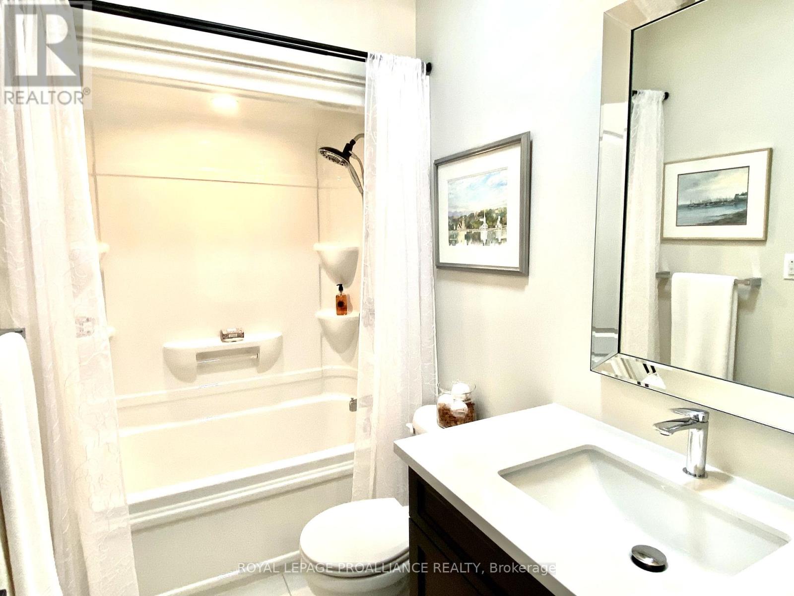 11 Gilbert Crescent, Prince Edward County, Ontario  K0K 3L0 - Photo 28 - X12058840