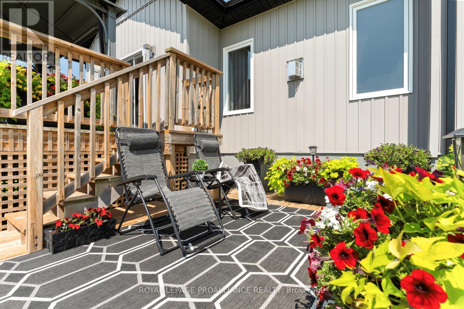 11 Gilbert Crescent, Prince Edward County, Ontario  K0K 3L0 - Photo 33 - X12058840
