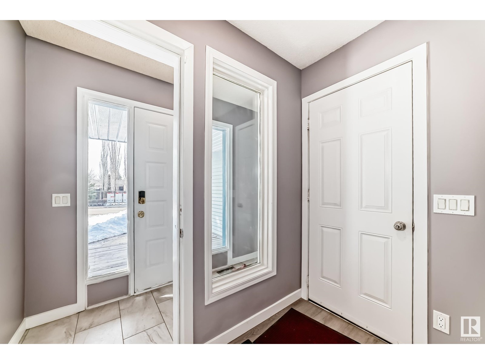Property at 1135 35 ST NW image 3