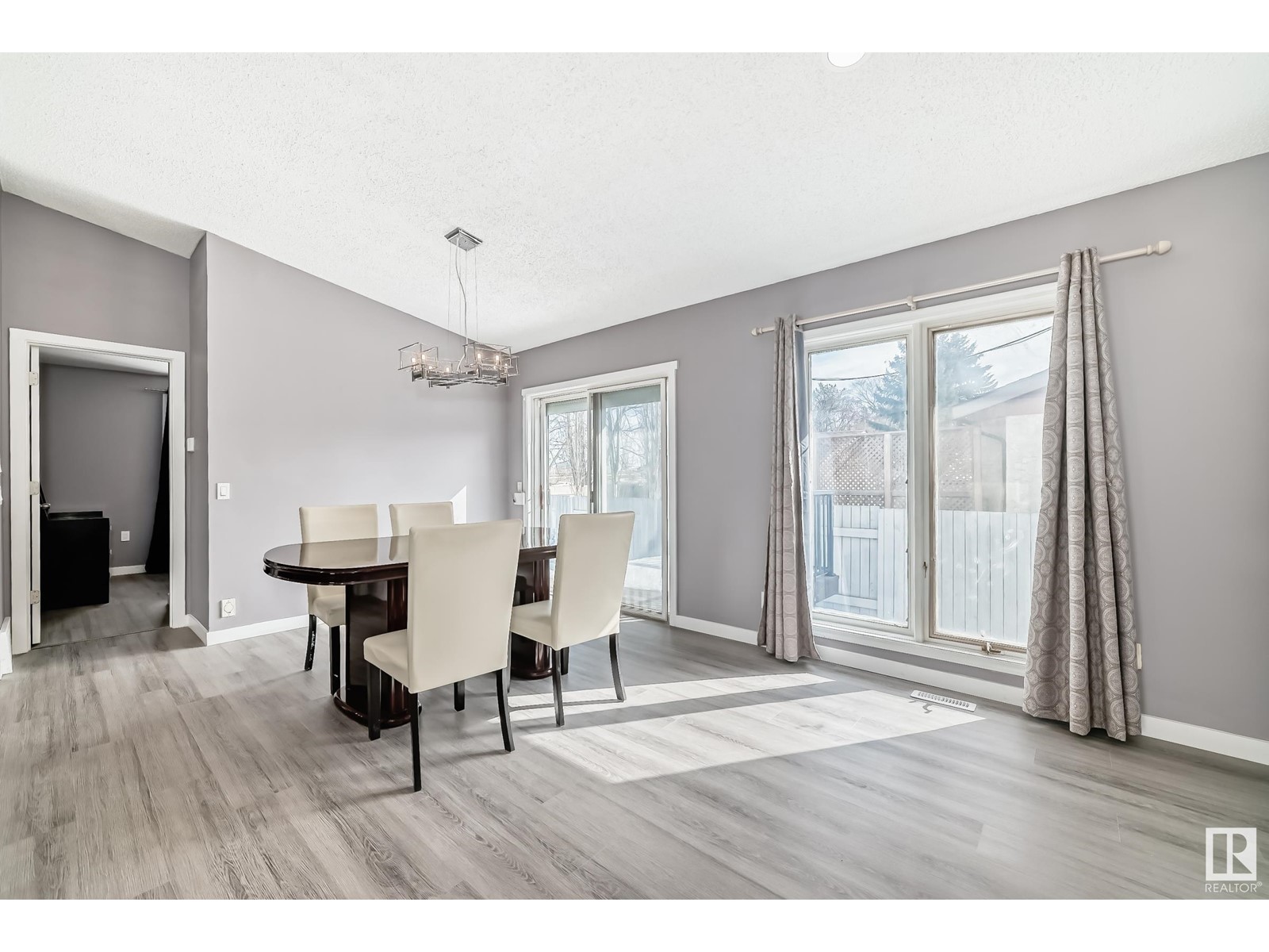 1135 35 St Nw, Edmonton, Alberta  T6L 2L3 - Photo 14 - E4428735