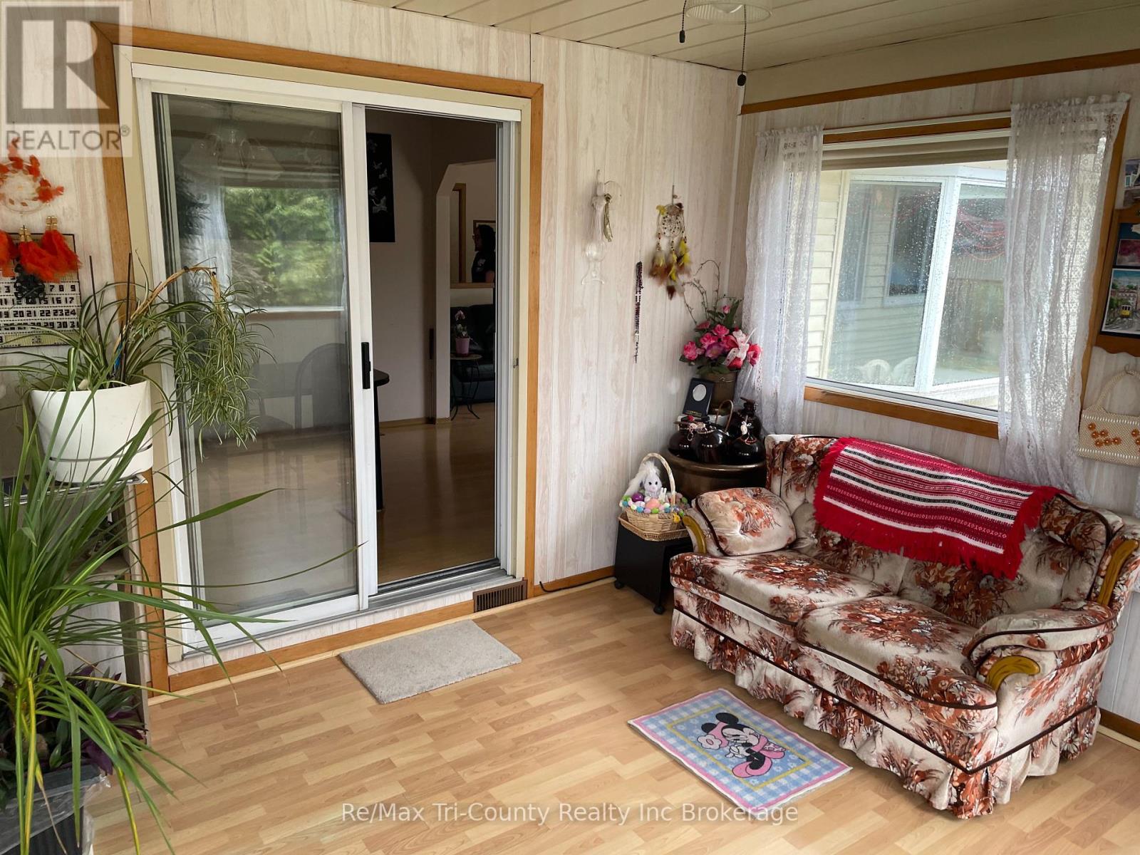 38 Adams Avenue, Tillsonburg, Ontario  N4G 5B3 - Photo 11 - X12053304