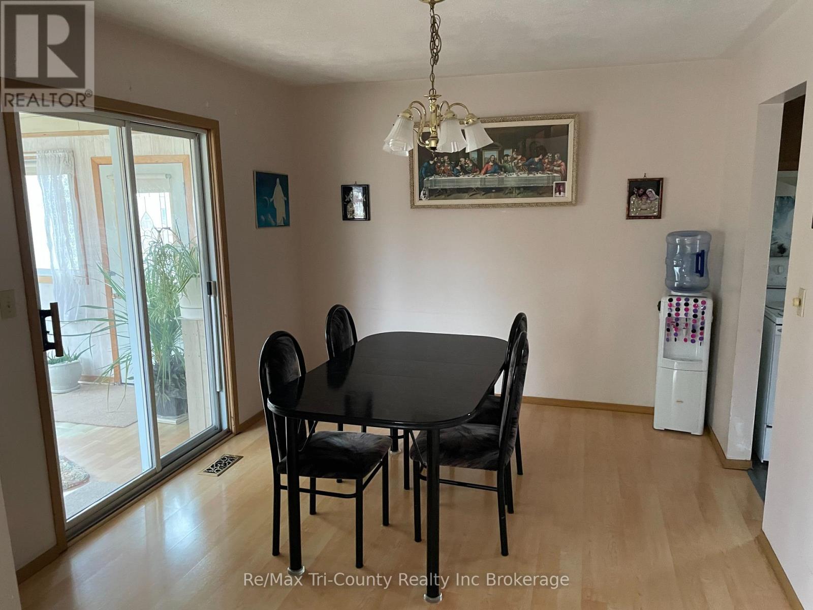 38 Adams Avenue, Tillsonburg, Ontario  N4G 5B3 - Photo 7 - X12053304