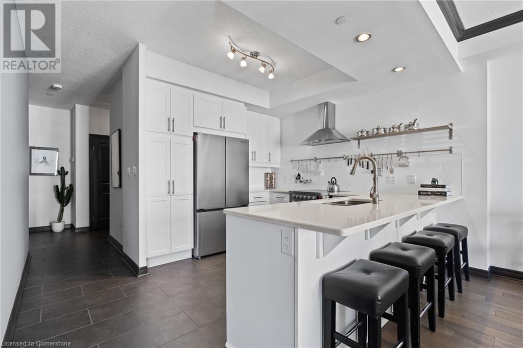 Photo 13 of 45 for 330 Ridout Street N Unit# 2301