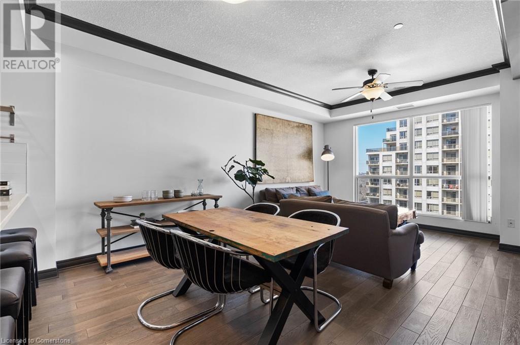 Photo 17 of 45 for 330 Ridout Street N Unit# 2301