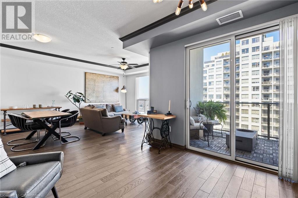 Photo 26 of 45 for 330 Ridout Street N Unit# 2301