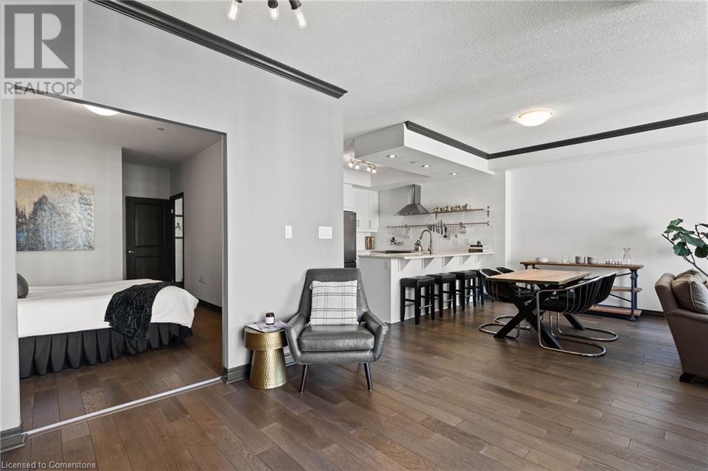 Photo 27 of 45 for 330 Ridout Street N Unit# 2301