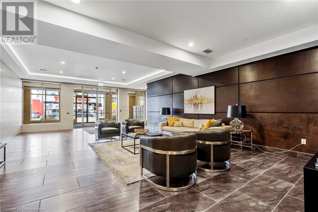 Photo 4 of 45 for 330 Ridout Street N Unit# 2301