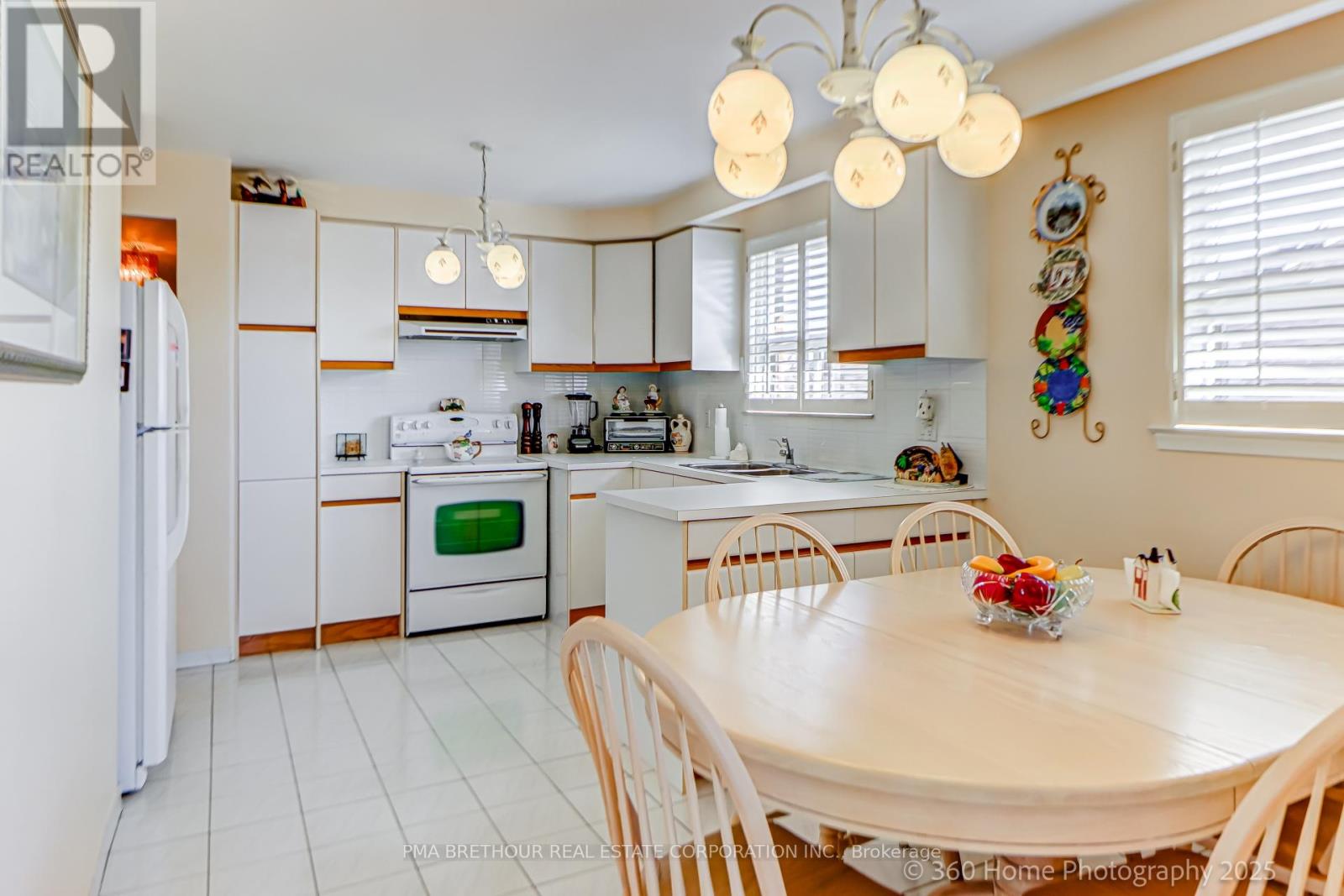 Property at 57 ARDWICK BOULEVARD image 4