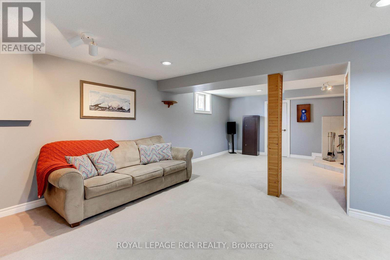 6 Buce Avenue, Bradford West Gwillimbury, Ontario  L3Z 2C4 - Photo 29 - N12058962