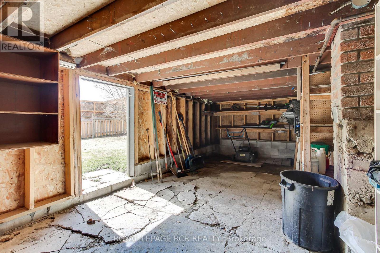 6 Buce Avenue, Bradford West Gwillimbury, Ontario  L3Z 2C4 - Photo 37 - N12058962