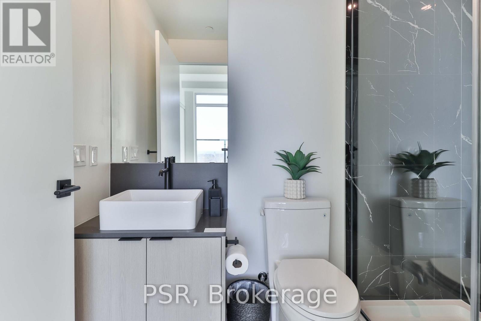 2301 - 1285 Dupont Street, Toronto, Ontario  M6H 2A6 - Photo 10 - W12058924
