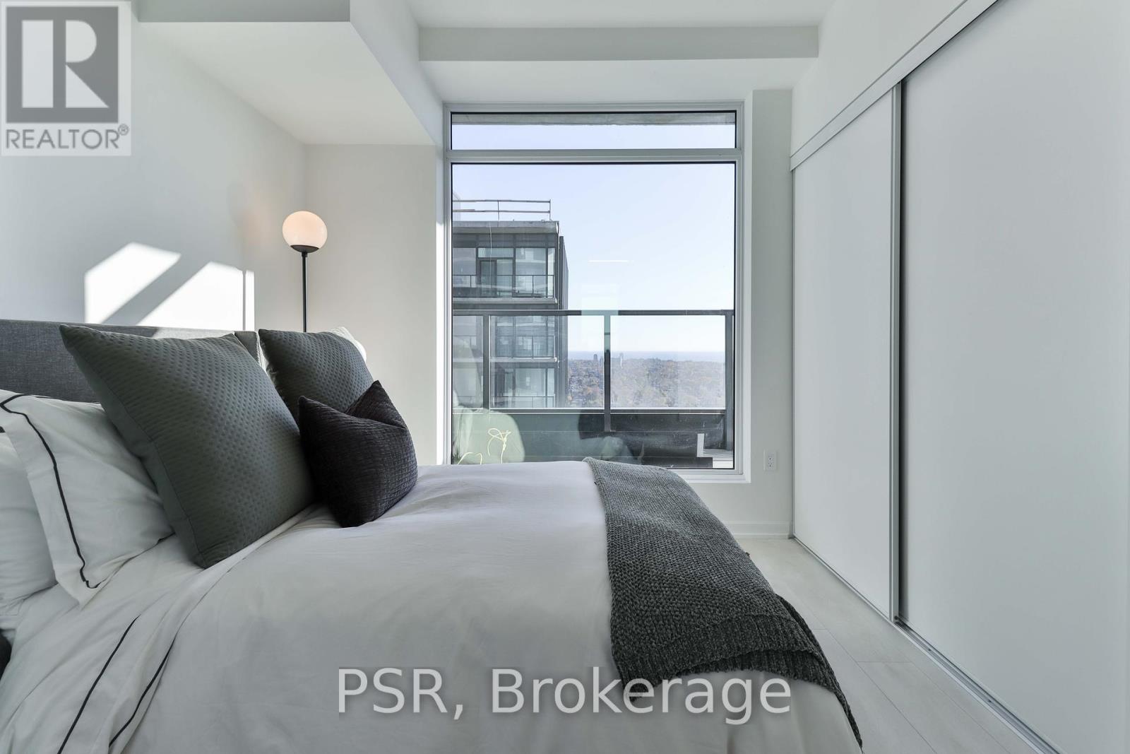 2301 - 1285 Dupont Street, Toronto, Ontario  M6H 2A6 - Photo 8 - W12058924