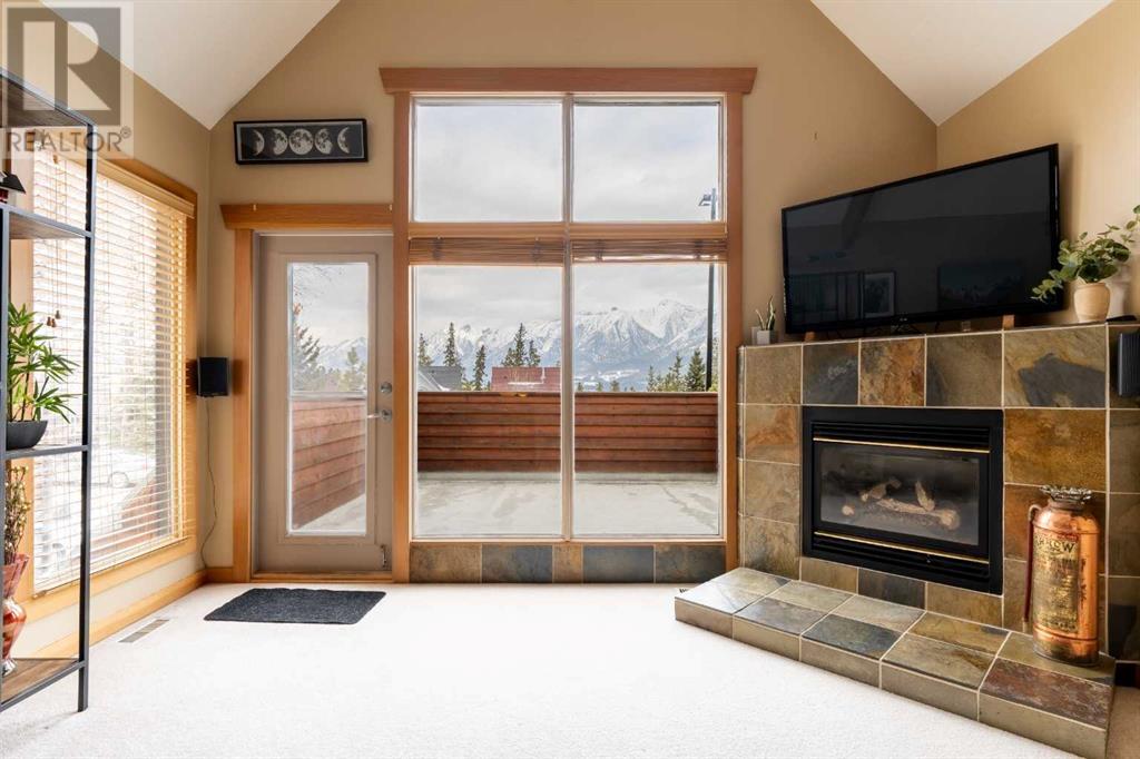975 Wilson Way, Canmore, Alberta  T1W 2Y9 - Photo 7 - A2208166