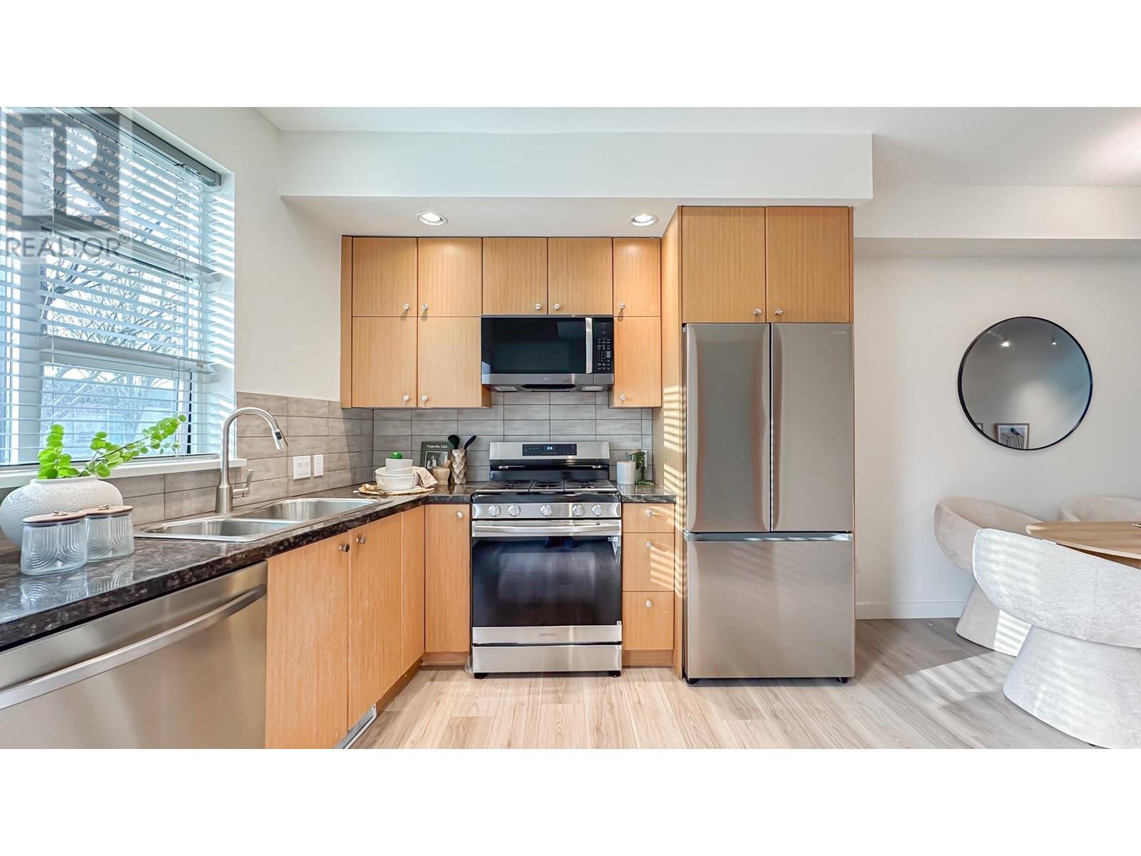 8890 Selkirk Street, Vancouver, British Columbia  V6P 4J8 - Photo 10 - R2985652