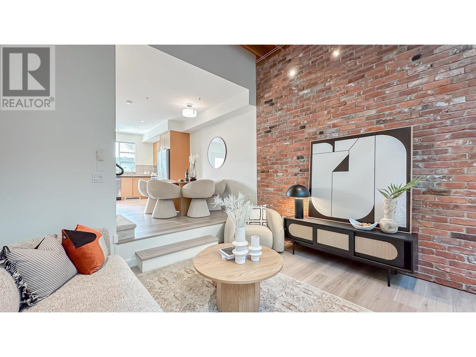 8890 Selkirk Street, Vancouver, British Columbia  V6P 4J8 - Photo 3 - R2985652