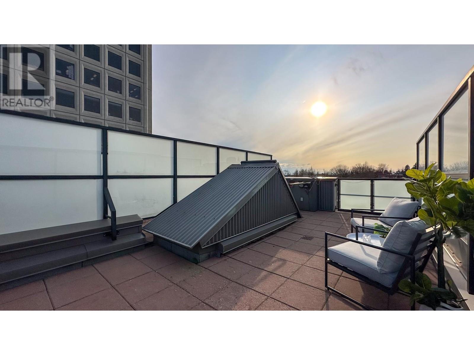 8890 Selkirk Street, Vancouver, British Columbia  V6P 4J8 - Photo 32 - R2985652