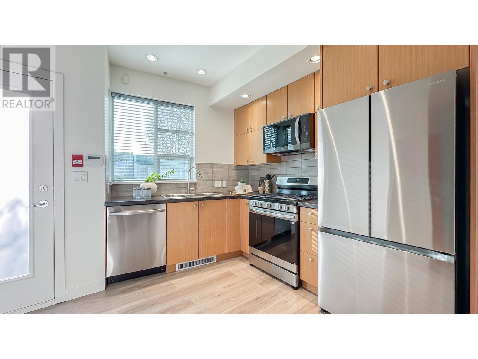 8890 Selkirk Street, Vancouver, British Columbia  V6P 4J8 - Photo 9 - R2985652